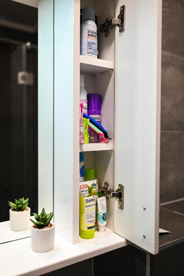 Lena Apartman 수보티차 외부 사진